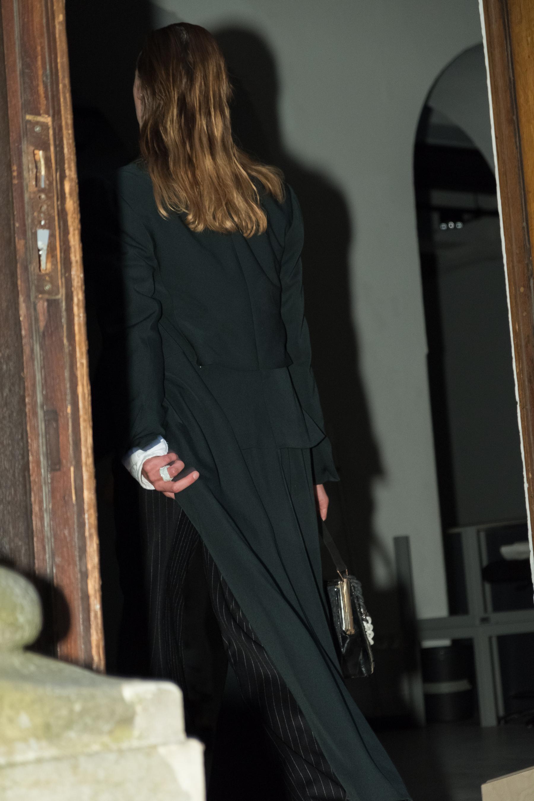 x.Details 6